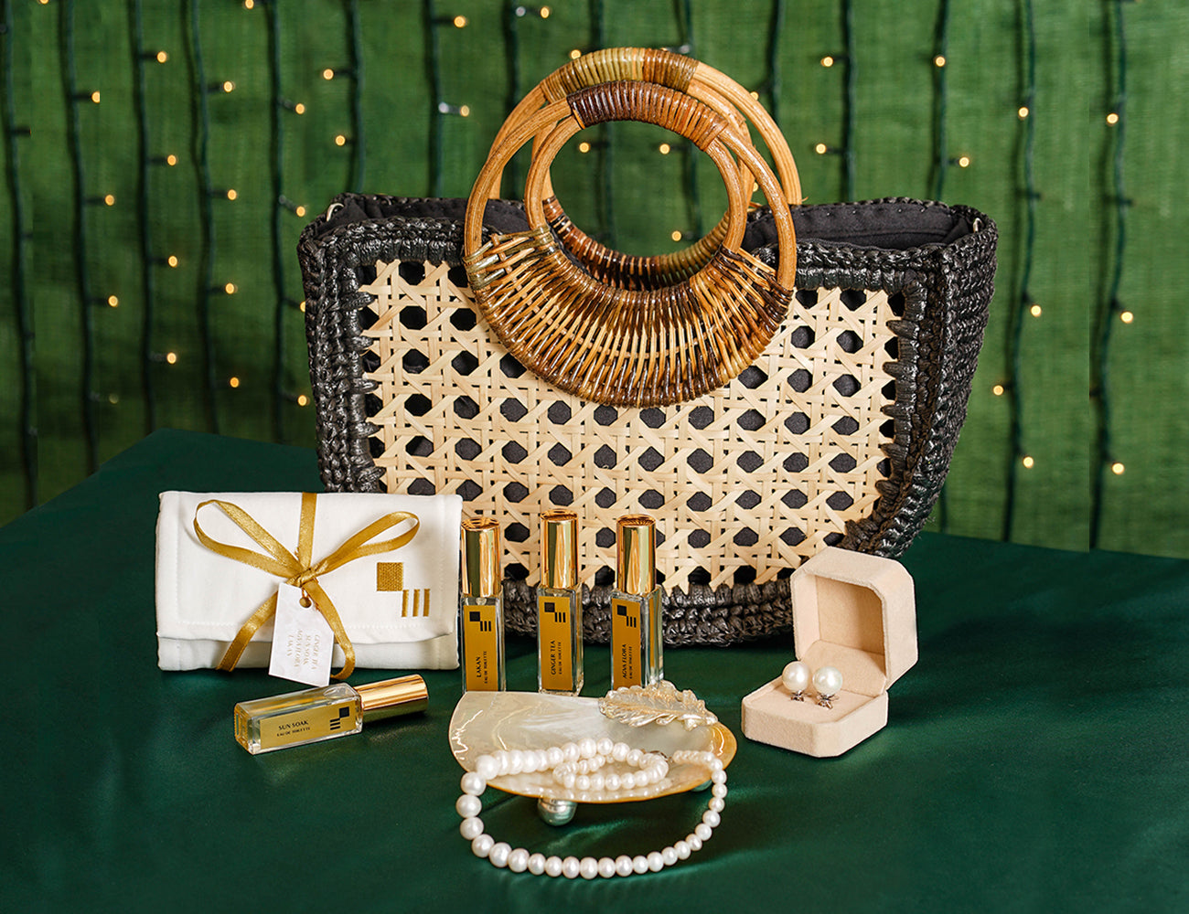 Corporate Gifts for Fashion – TESOROS