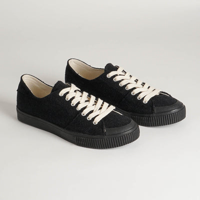 Lakat Lo-cut Sneakers - Black - TESOROS