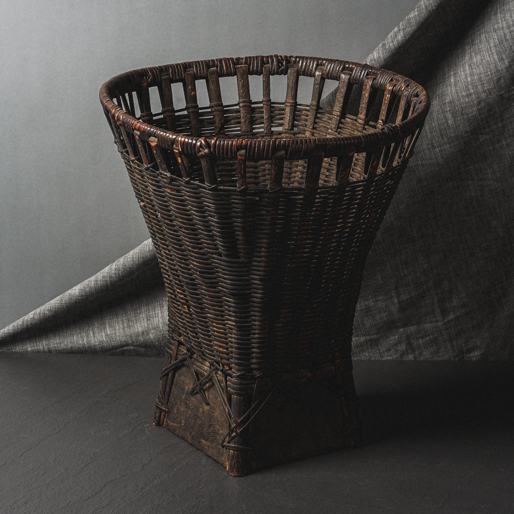 Kayabang Basket B – TESOROS