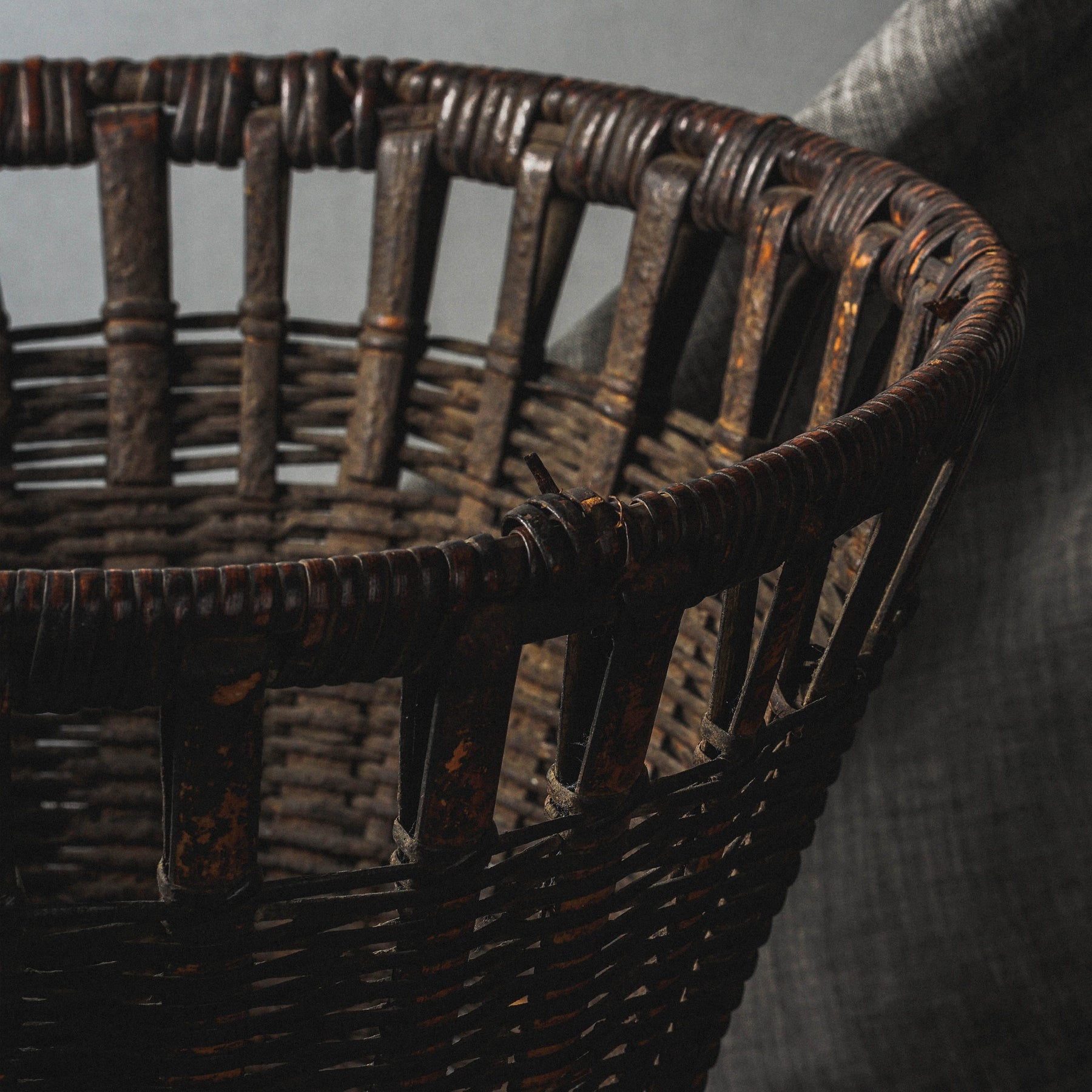 Kayabang Basket B – TESOROS