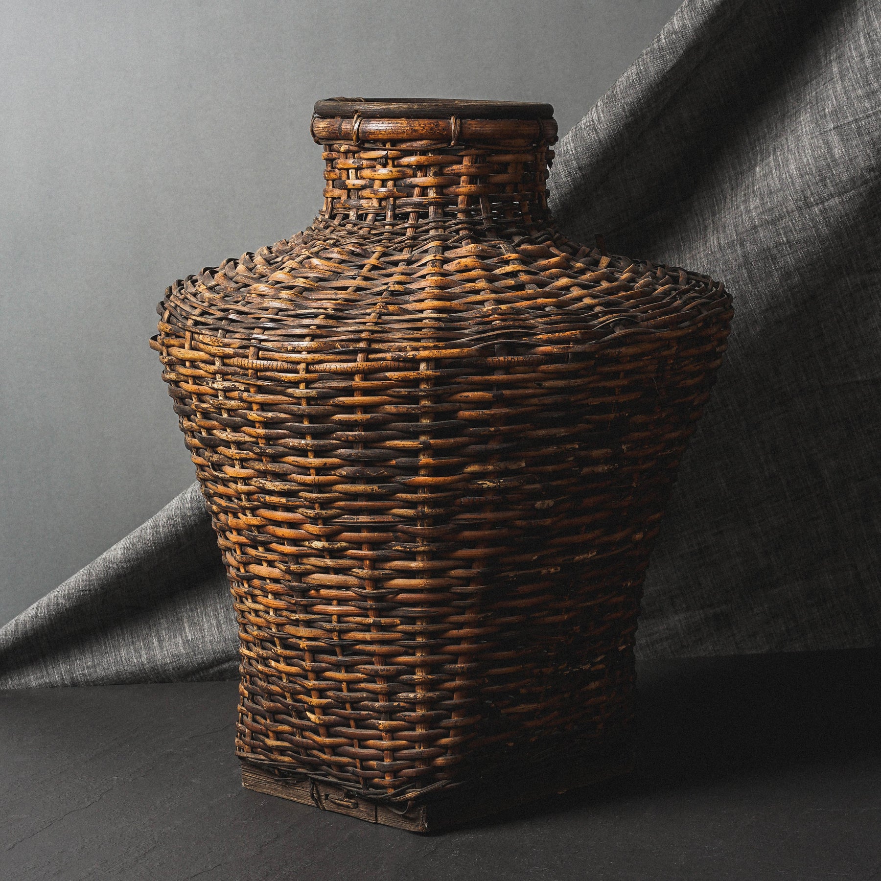 Locust Ifugao Storage Basket – TESOROS